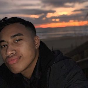 Meet your Posher, Duston